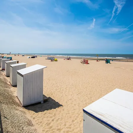 In Oostende With Sea Views Apartment *