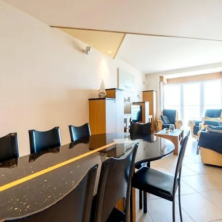 In Oostende With Sea Views Apartment Middelkerke